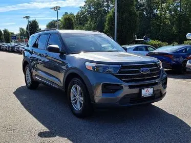 2021 Ford Explorer XLT 4WD photo 3
