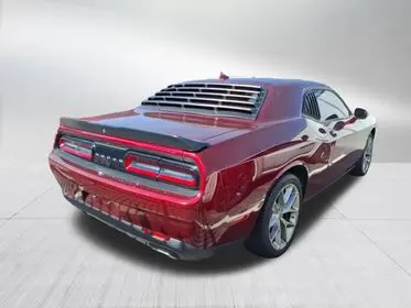 2023 Dodge Challenger SXT Auto photo 3