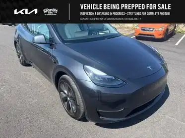 2025 Tesla Model Y Long Range RWD's photo