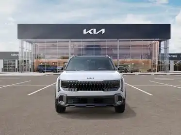 2027 Kia Seltos X-Line AWD SX's photo