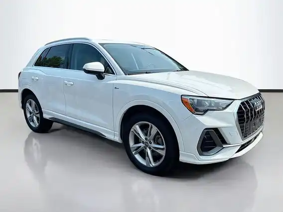 2020 Audi Q3 45 TFSI S Line Premium quattro's photo