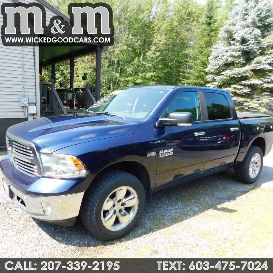 2016 RAM 1500 Big Horn 4x4 Crew Cab 5'7's photo