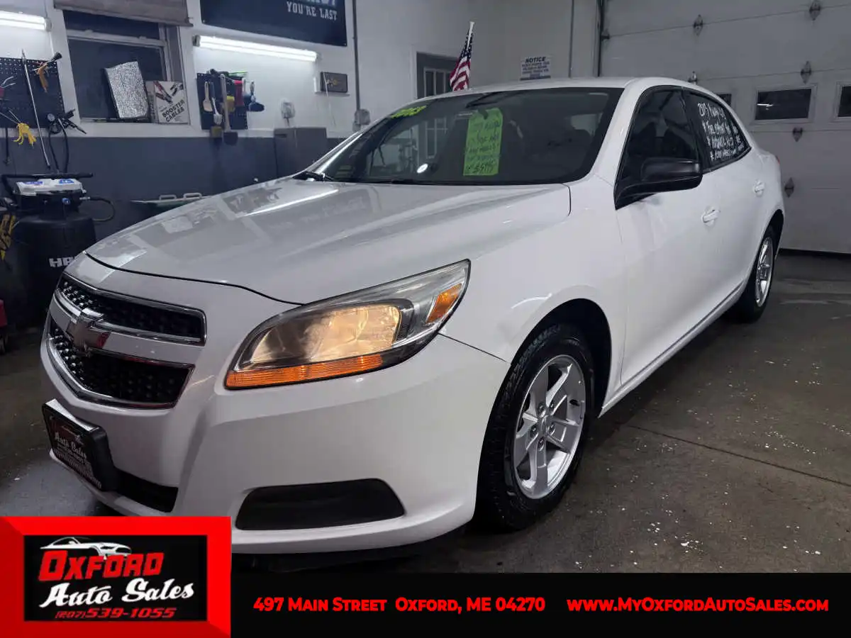 2013 Chevrolet Malibu 1LS's photo