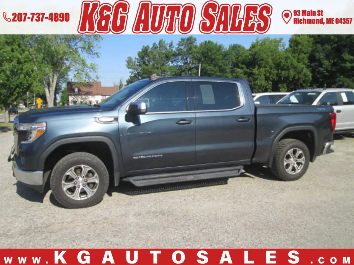 2020 GMC Sierra 4WD Crew Cab Short Box SLE's photo