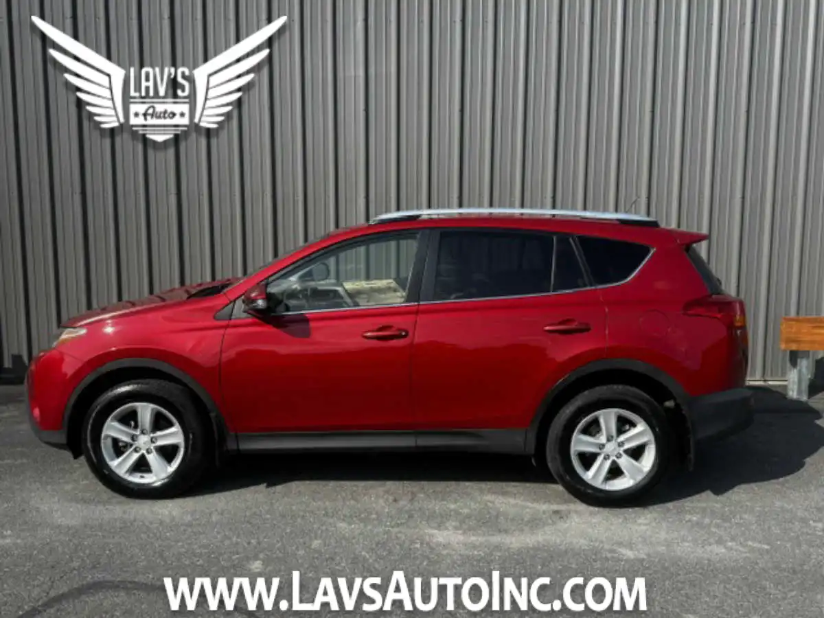 2013 Toyota RAV4 XLE AWD's photo