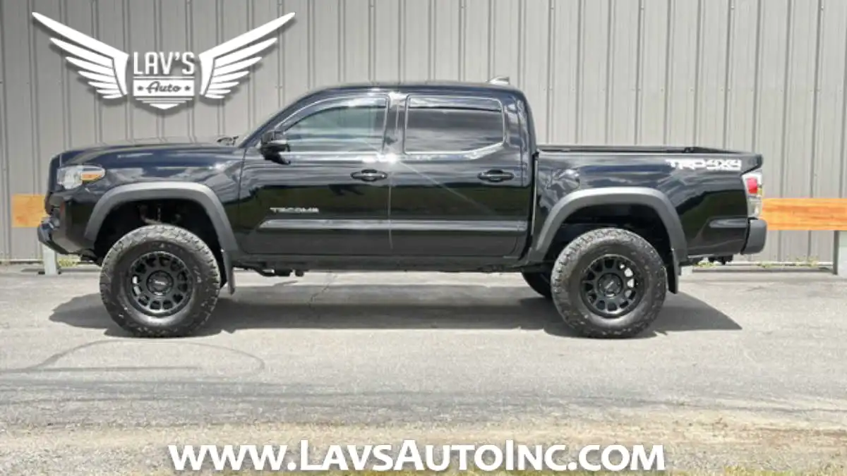 2023 Toyota Tacoma TRD Off Road Double Cab 4WD V6 Auto SB's photo