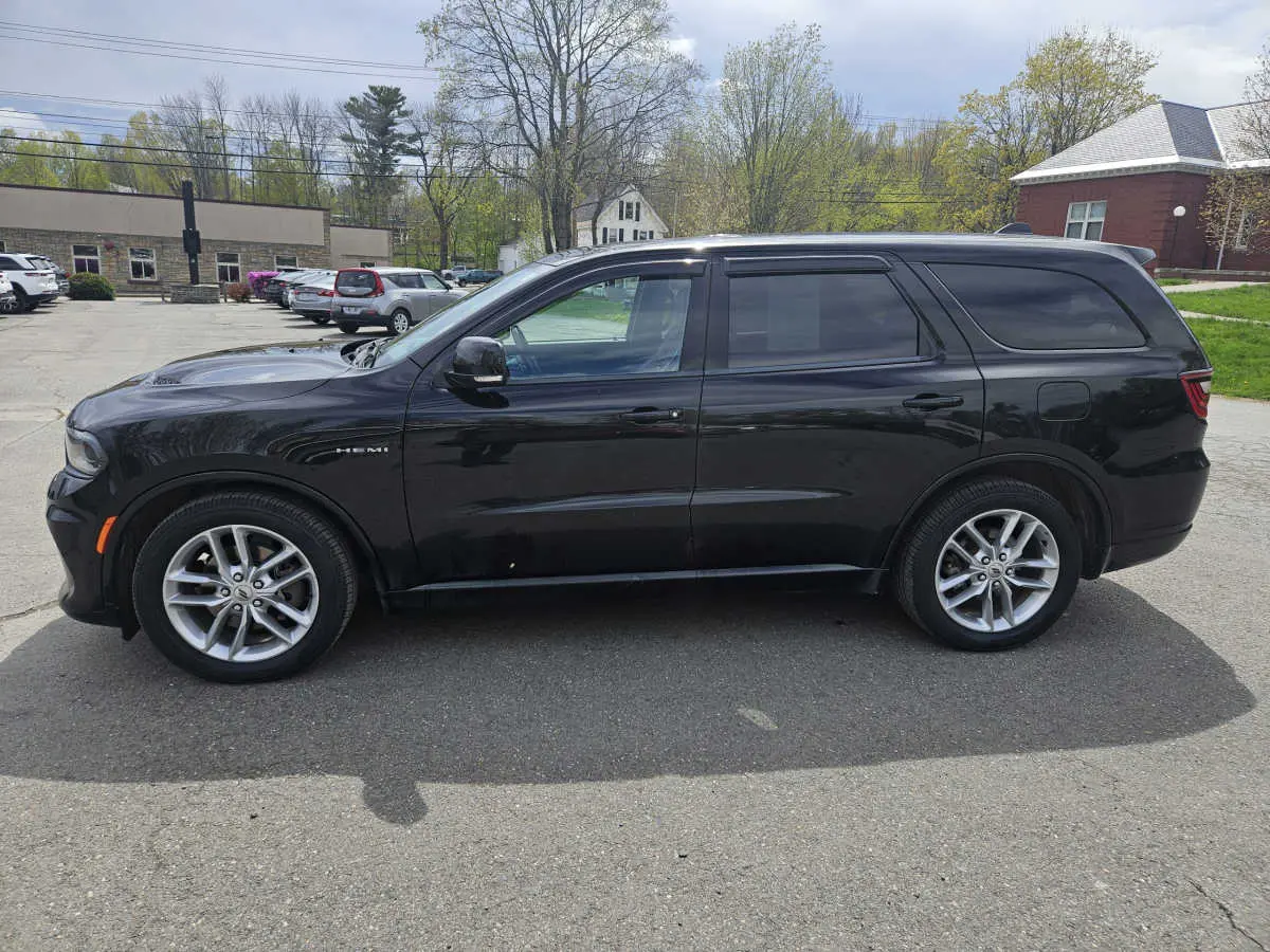 2022 Dodge Durango R/T Plus AWD photo 3