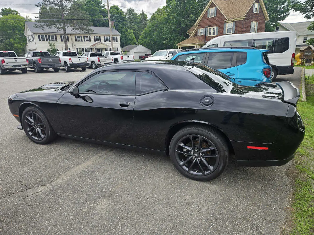 2023 Dodge Challenger GT Auto AWD photo 3
