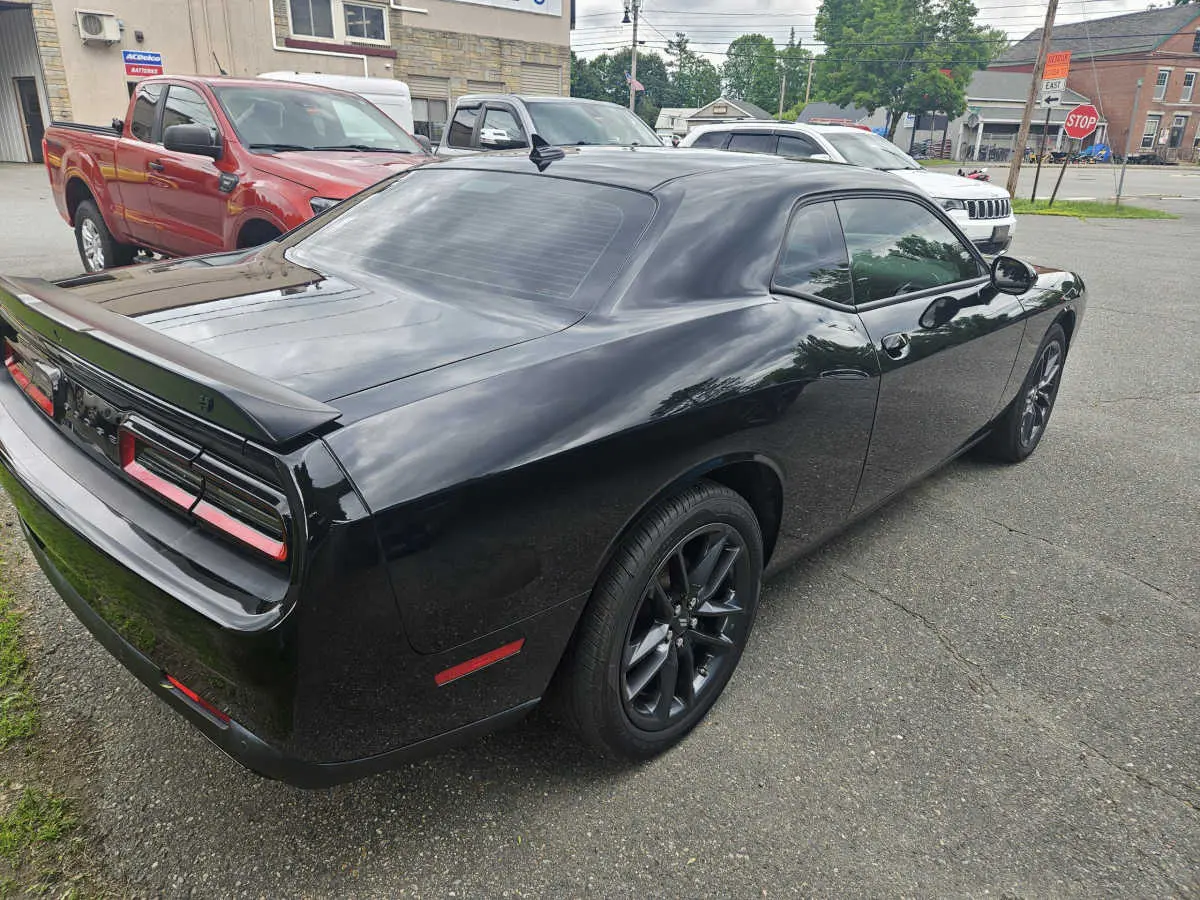 2023 Dodge Challenger GT Auto AWD photo 5