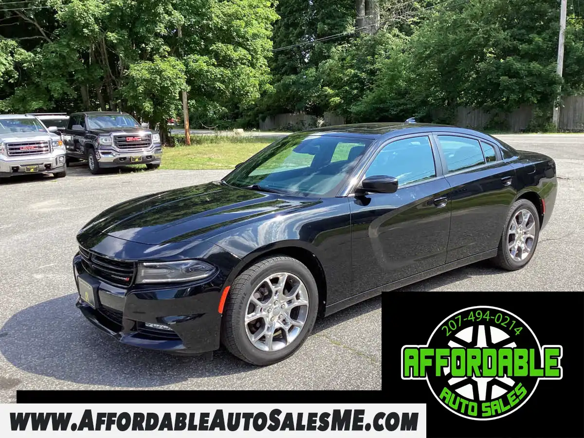 2017 Dodge Charger SXT AWD's photo