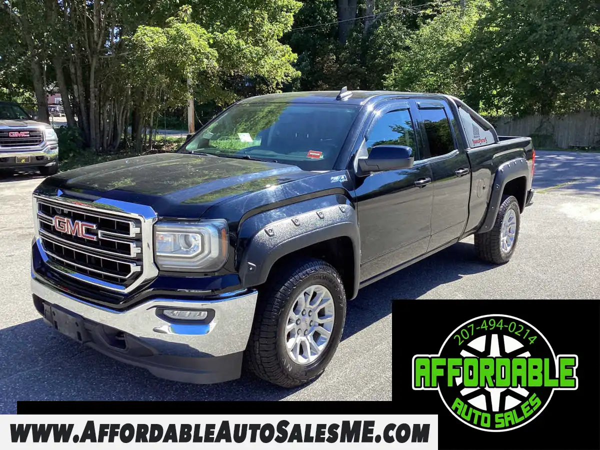 2017 GMC Sierra SLE 4WD Double Cab Standard Box's photo