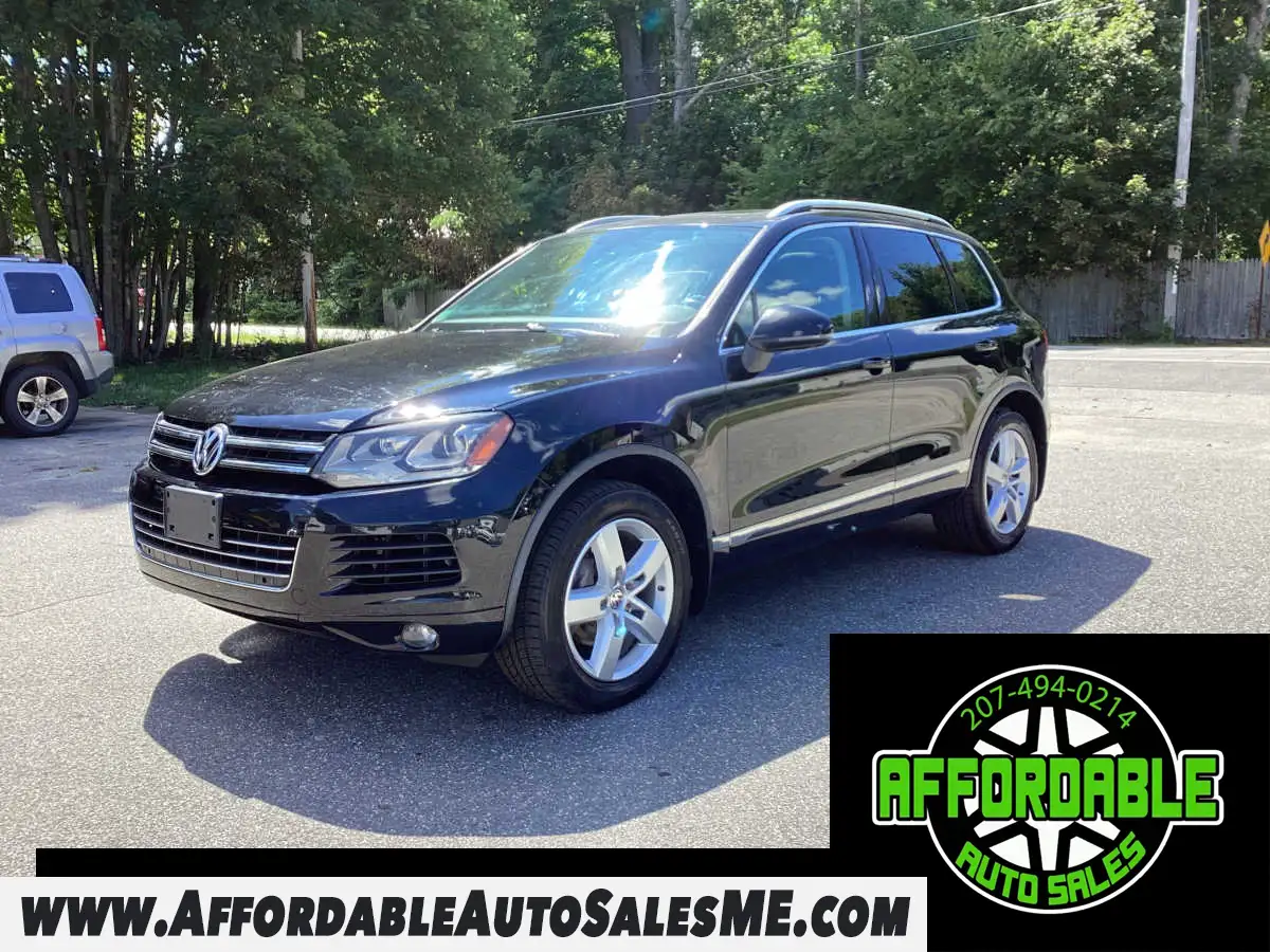 2014 Volkswagen Touareg Executive VR6's photo