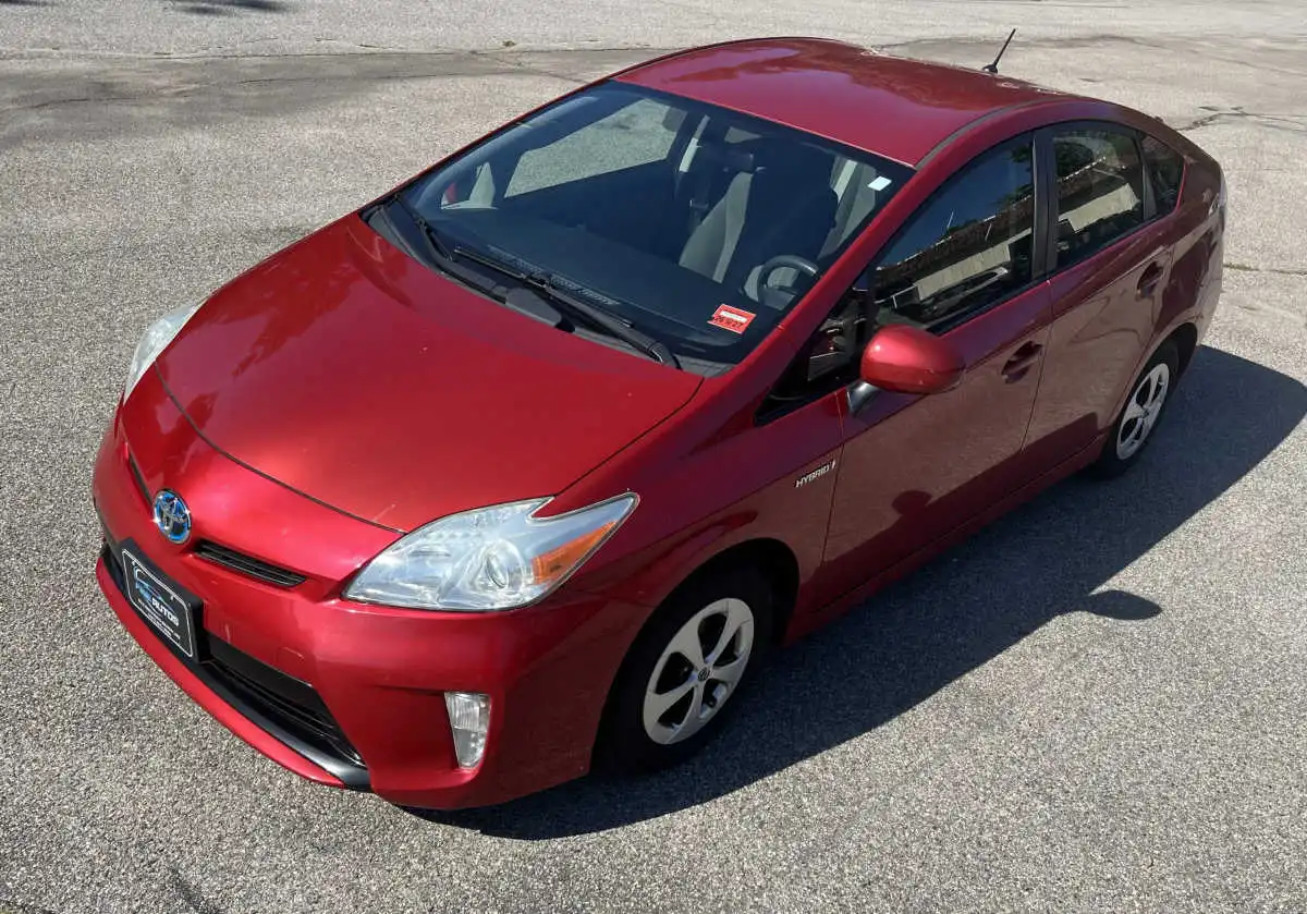 2012 Toyota Prius One (Fleet)'s photo