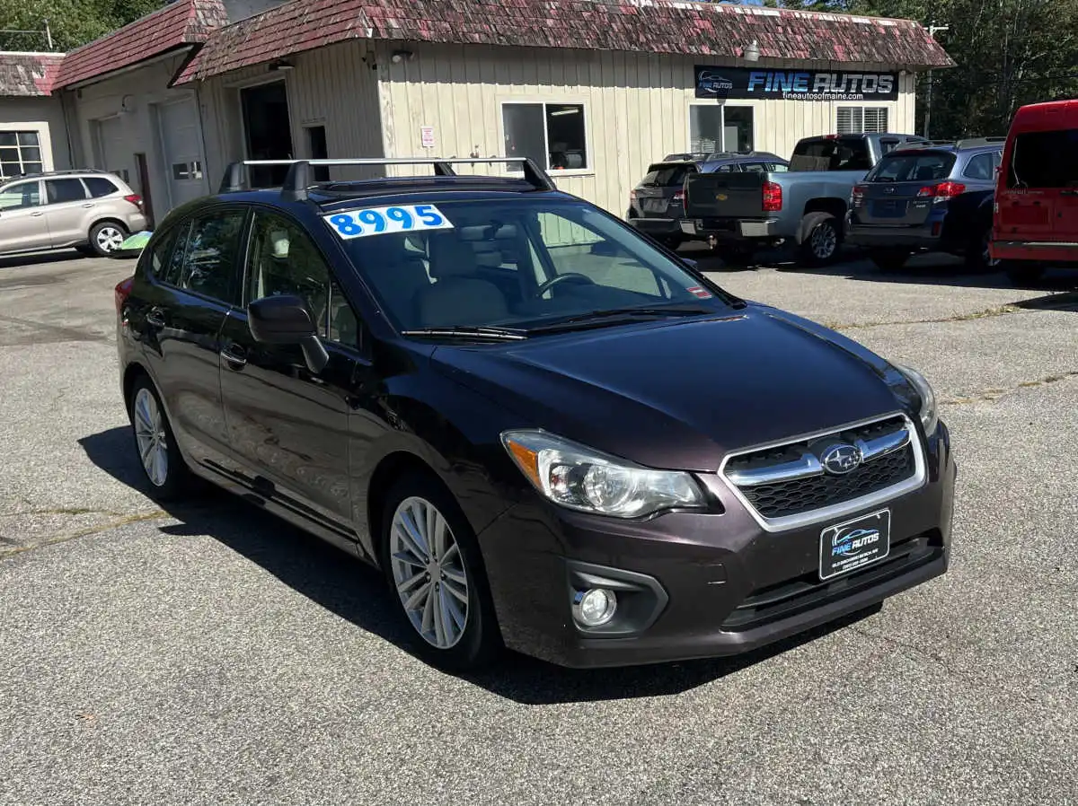 2012 Subaru Impreza 2.0i Limited Auto's photo
