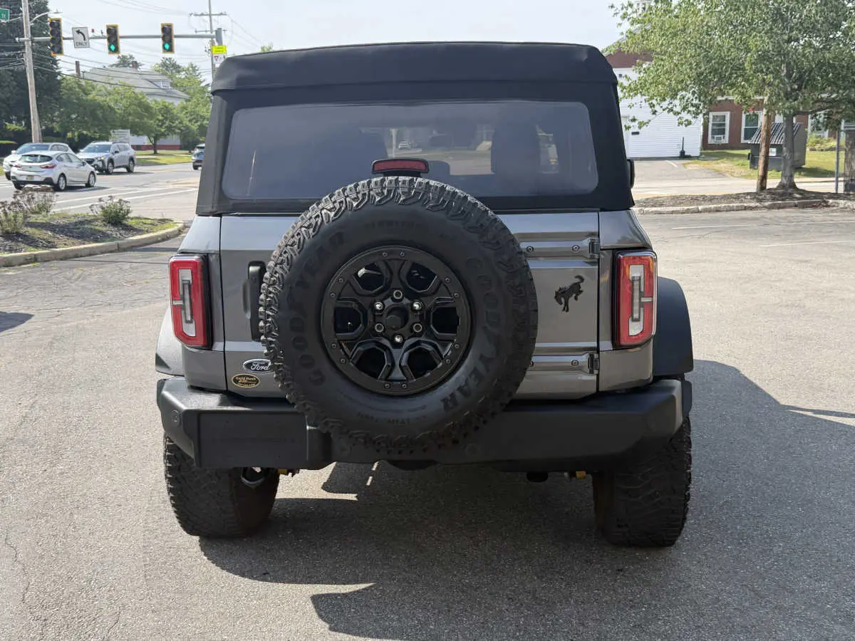 2022 Ford Bronco Wildtrak 4x4 photo 5