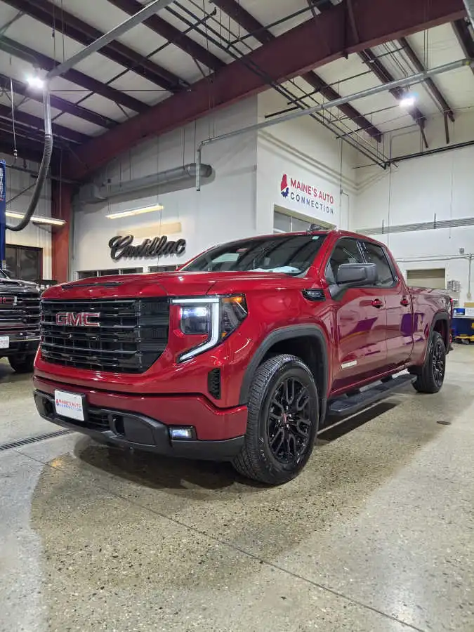 2024 GMC Sierra 4WD Double Cab Standard Box Elevation's photo
