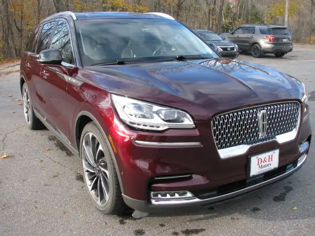 2022 Lincoln Aviator Reserve AWD's photo