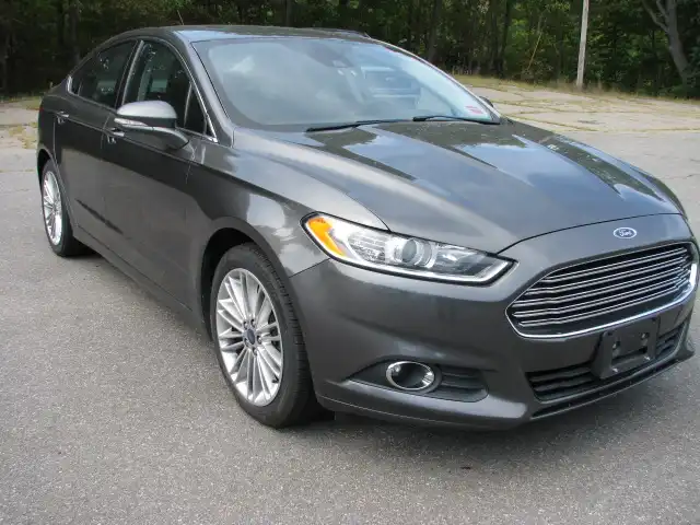 2016 Ford Fusion SE AWD's photo