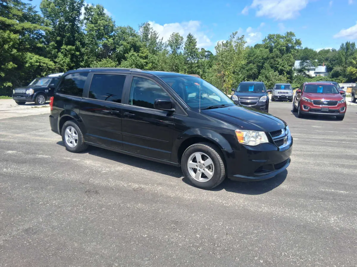 2012 Dodge Grand Caravan SXT photo 4