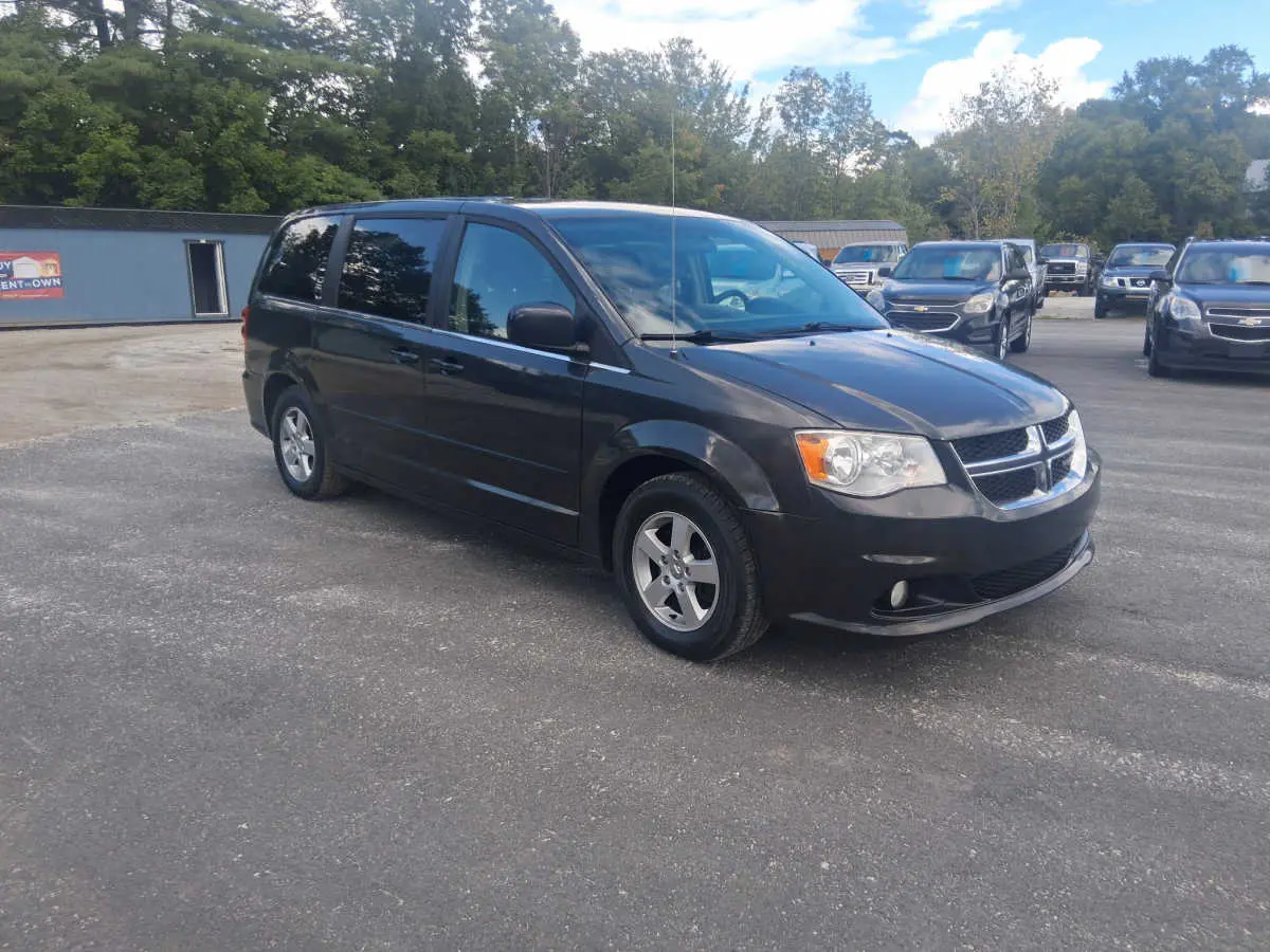 2012 Dodge Grand Caravan Crew photo 4