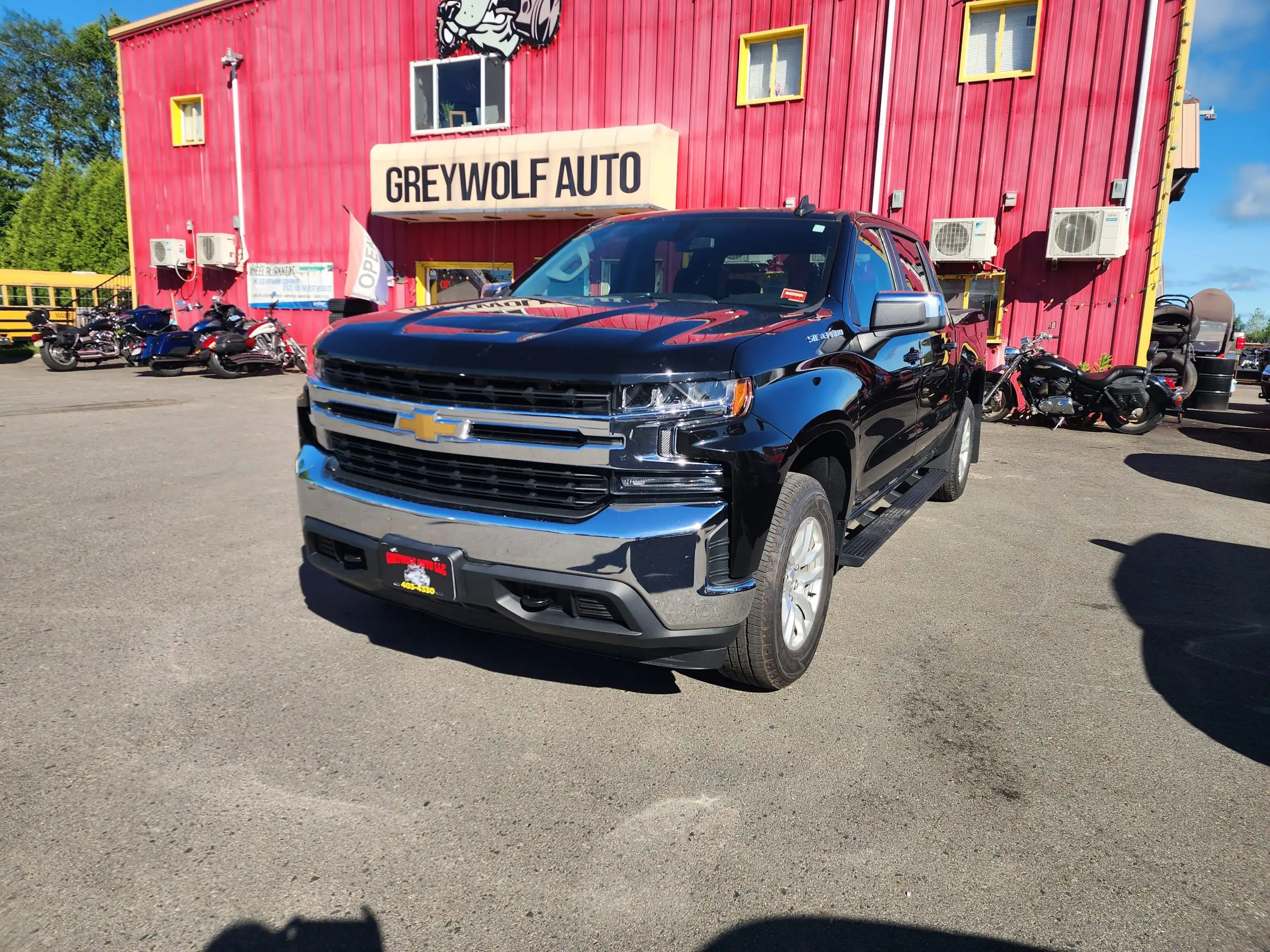 2021 Chevrolet Silverado 1500 LT 2FL 4X4 Crew Cab Short Box's photo