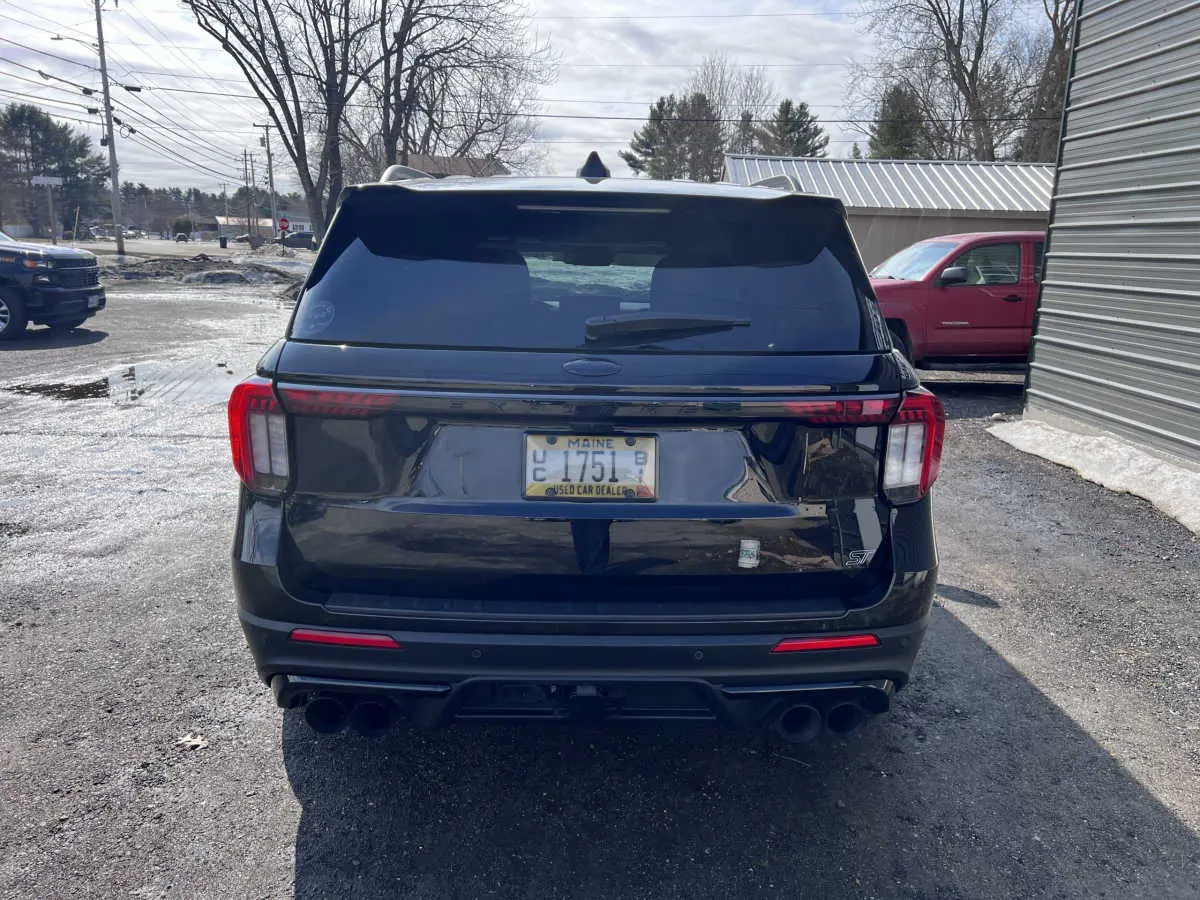 2025 Ford Explorer ST 4WD (PL535) photo 4