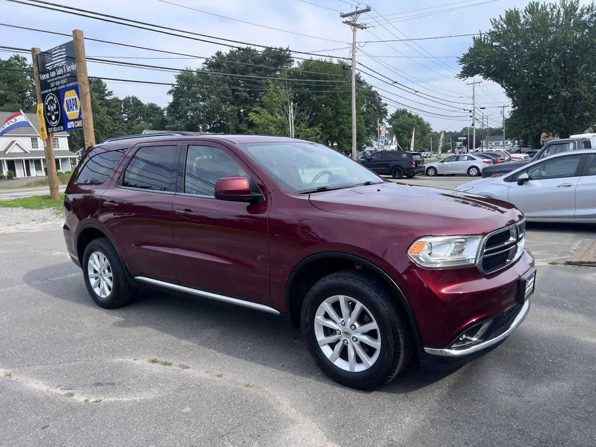 2019 Dodge Durango SXT Plus AWD photo 3