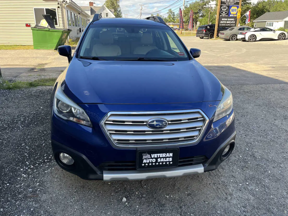 2017 Subaru Outback 2.5i Limited photo 4