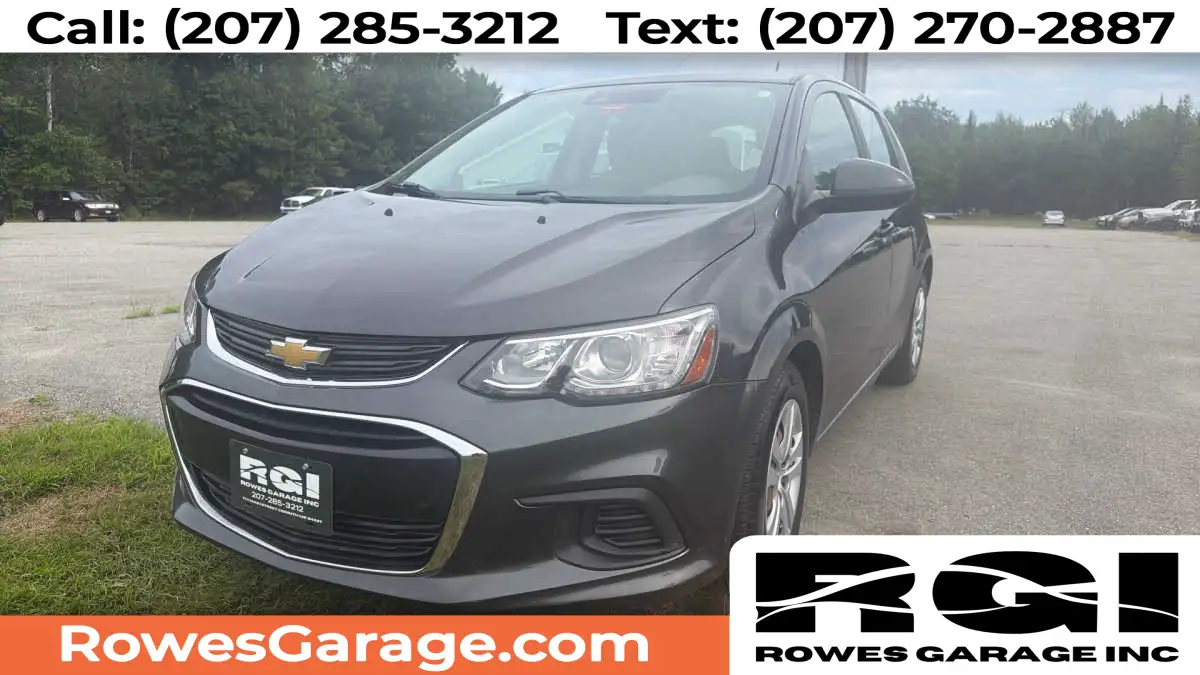 2020 Chevrolet Sonic LT's photo