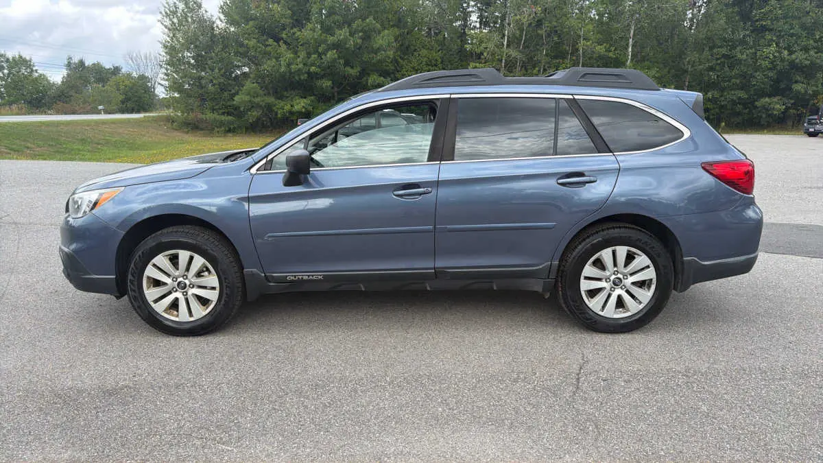 2017 Subaru Outback 2.5i photo 4