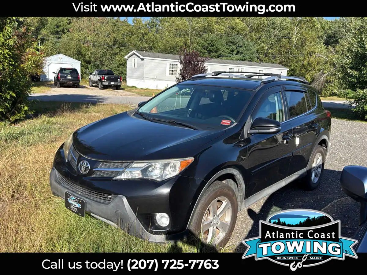 2013 Toyota RAV4 XLE AWD's photo