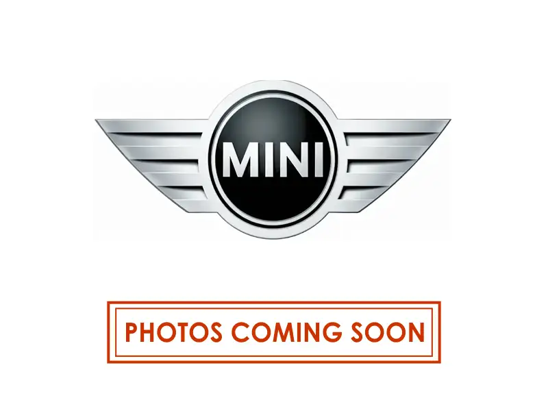 2011 MINI Cooper Clubman's photo