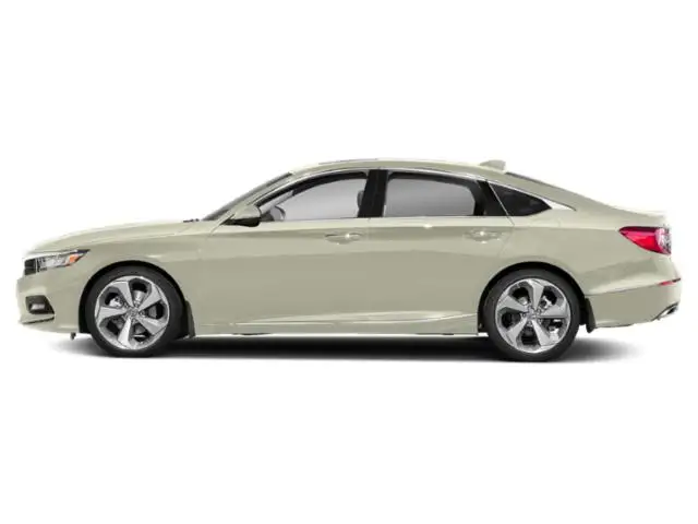 2018 Honda Accord 2.0T Touring Auto's photo