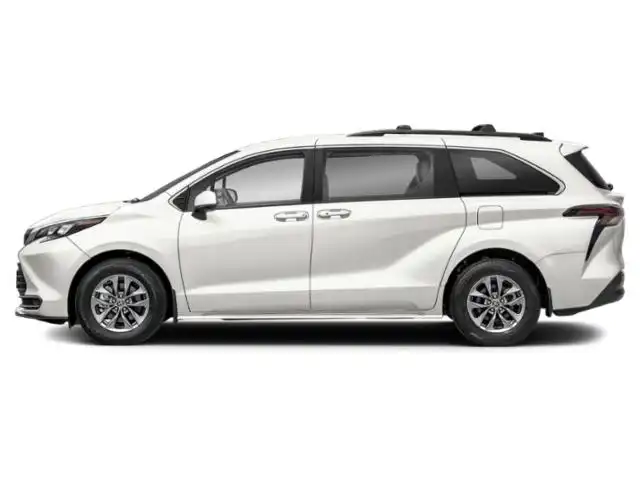 2026 Toyota Sienna LE 8-Passenger Hybrid FWD's photo