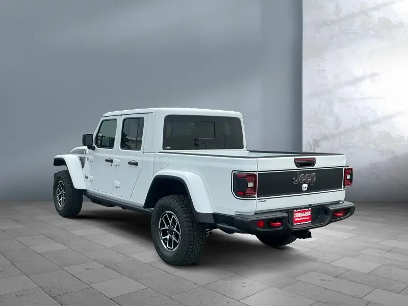 2026 Jeep Gladiator Shadow Ops Auto photo 4