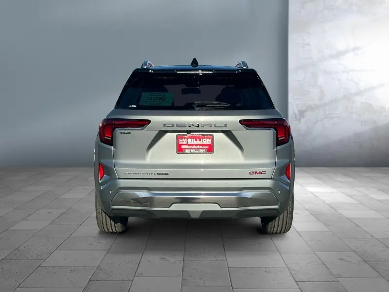 2026 GMC Terrain Denali AWD photo 5