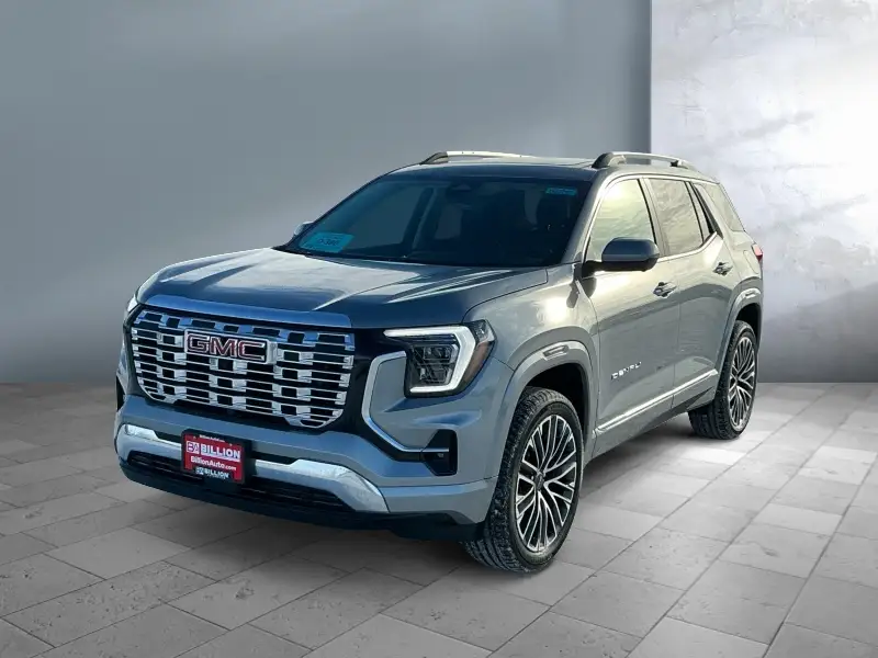 2026 GMC Terrain Denali AWD photo 1