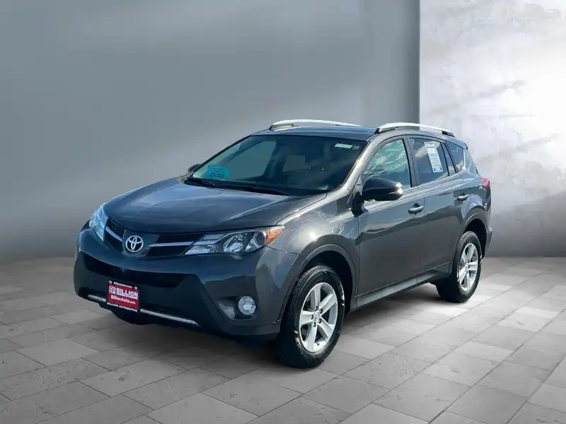 2014 Toyota RAV4 XLE AWD's photo