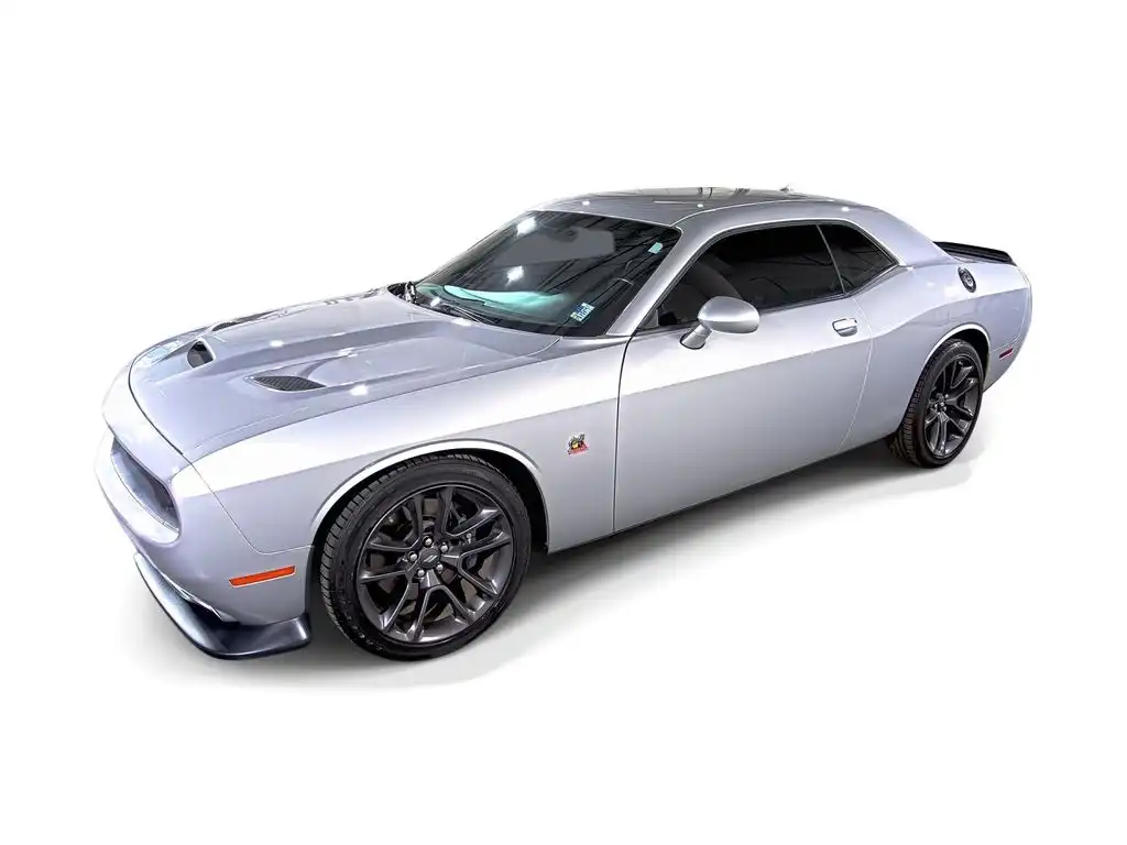 2023 Dodge Challenger R/T Scat Pack's photo