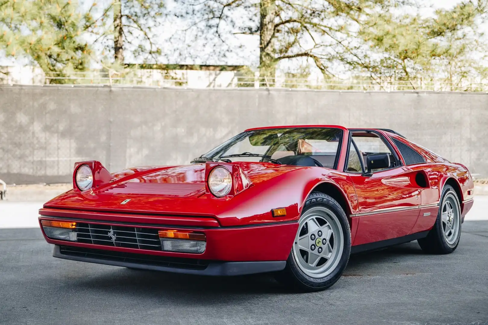 1989 Ferrari 328's photo