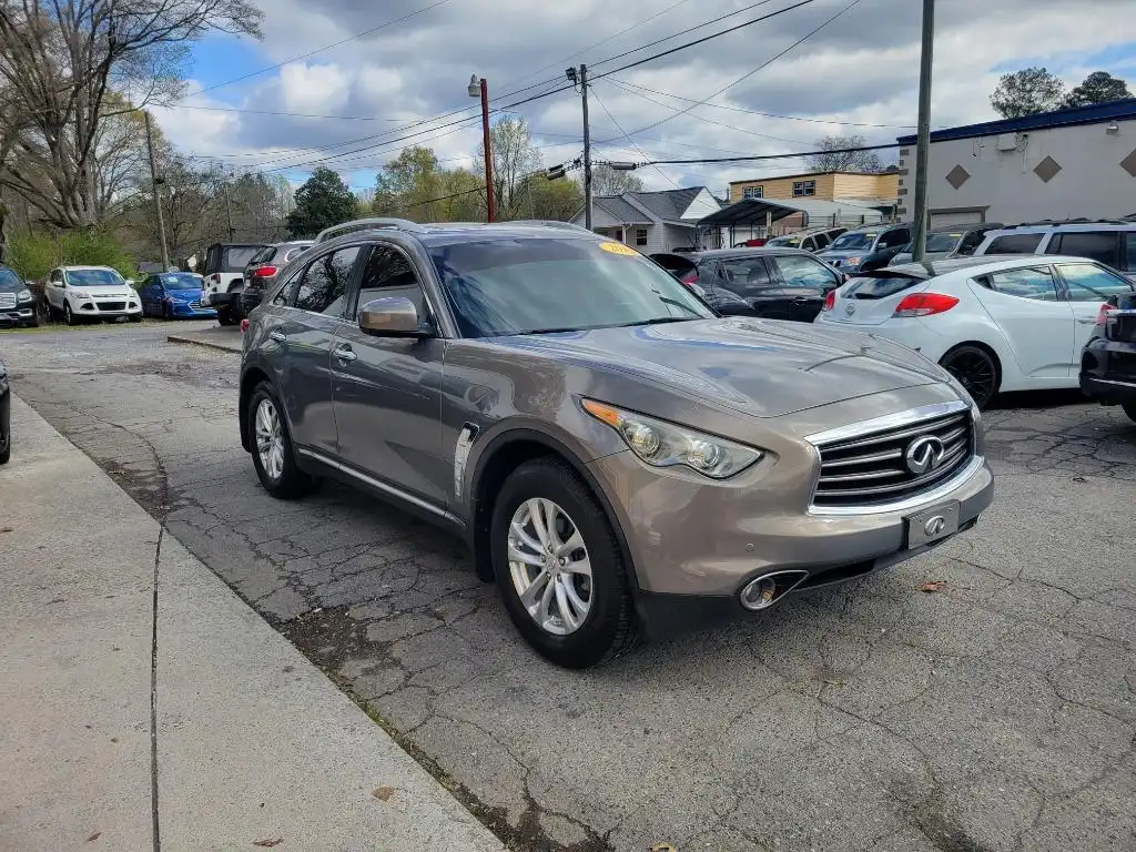 2013 INFINITI FX's photo