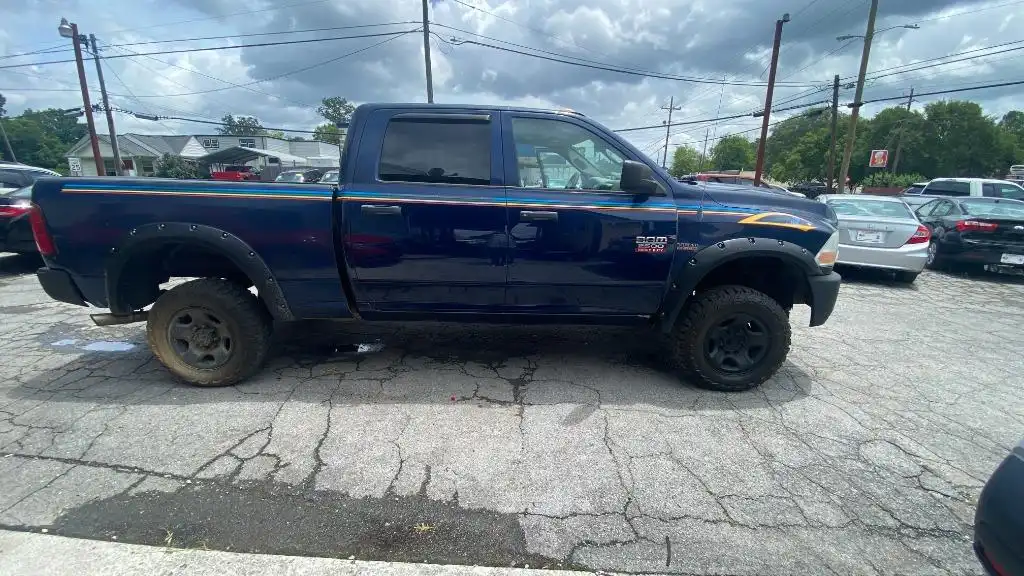 2011 RAM 2500 Laramie 4X4 Crew Cab SWB's photo