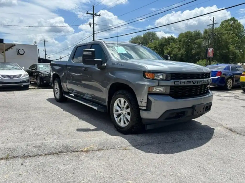 2020 Chevrolet Silverado 1500 Custom 4X4 Crew Cab Short Box's photo