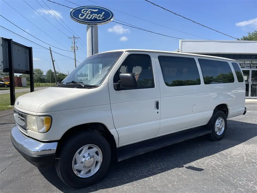 1996 Ford E-Series undefined photo 1