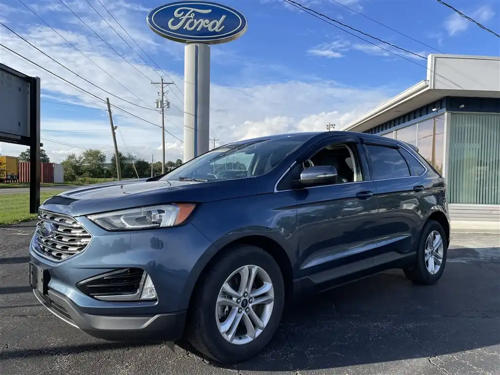 2019 Ford Edge SEL AWD's photo