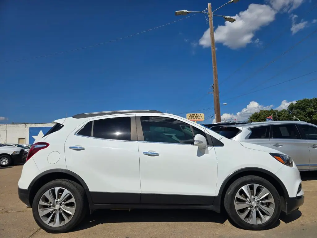 2019 Buick Encore Preferred photo 3