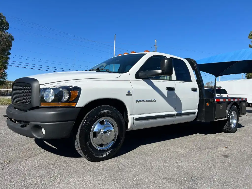 2006 Dodge Ram 3500 SLT Quad Cab LWB DRW's photo