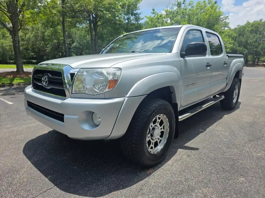 2006 Toyota Tacoma PreRunner Double Cab V6 5AT's photo