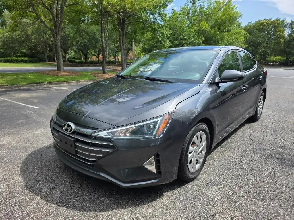 2020 Hyundai Elantra 2.0 SE A/T's photo