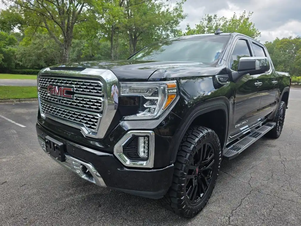 2019 GMC Sierra 4WD Crew Cab Short Box's photo